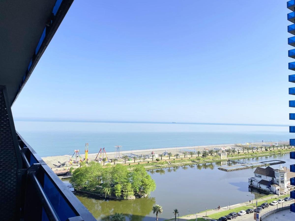 באטומי Orbi City Sea View מראה חיצוני תמונה