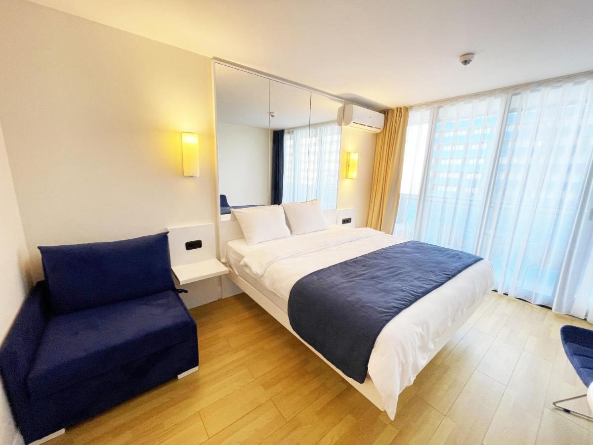באטומי Orbi City Sea View מראה חיצוני תמונה