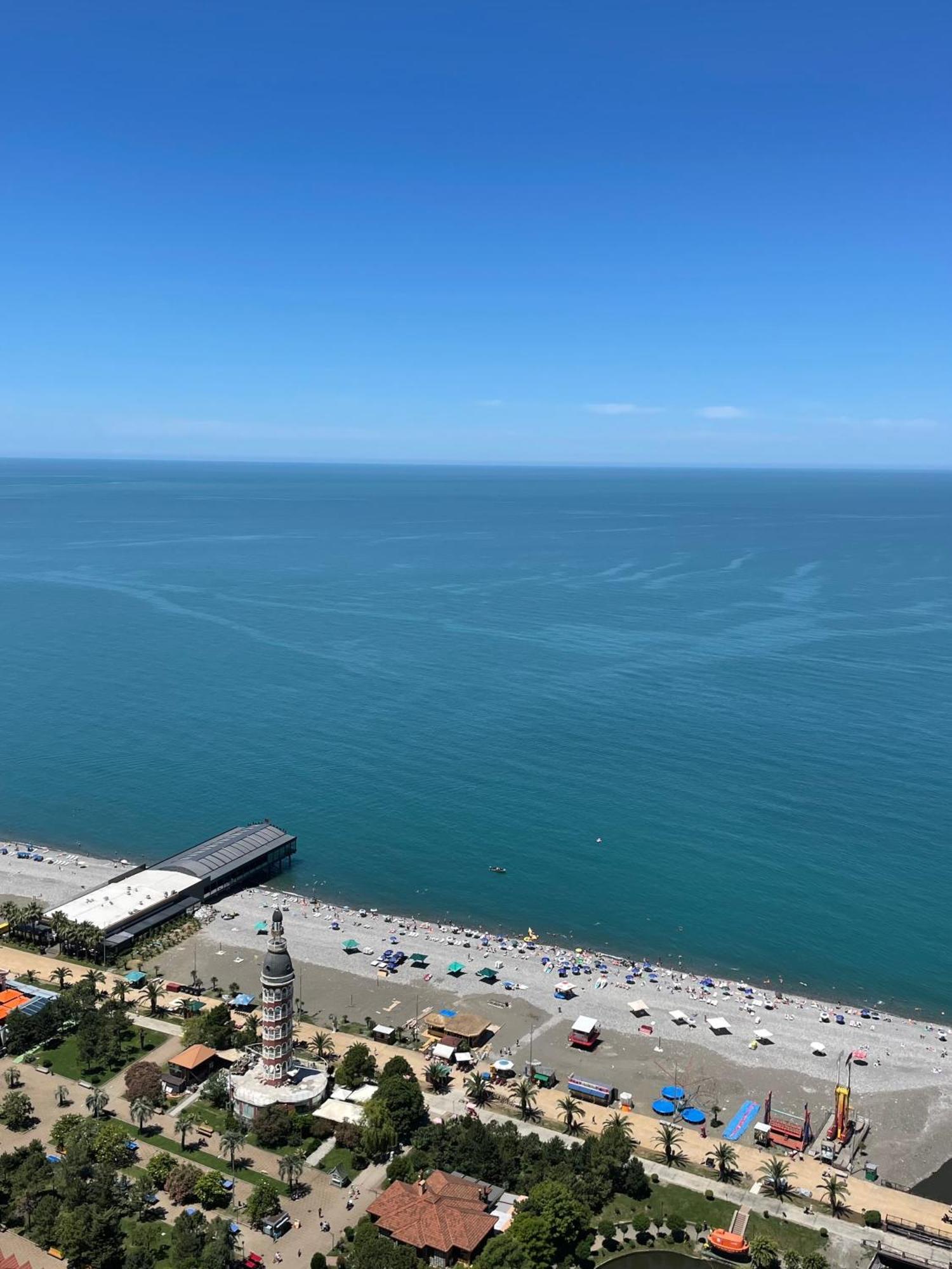 באטומי Orbi City Sea View מראה חיצוני תמונה