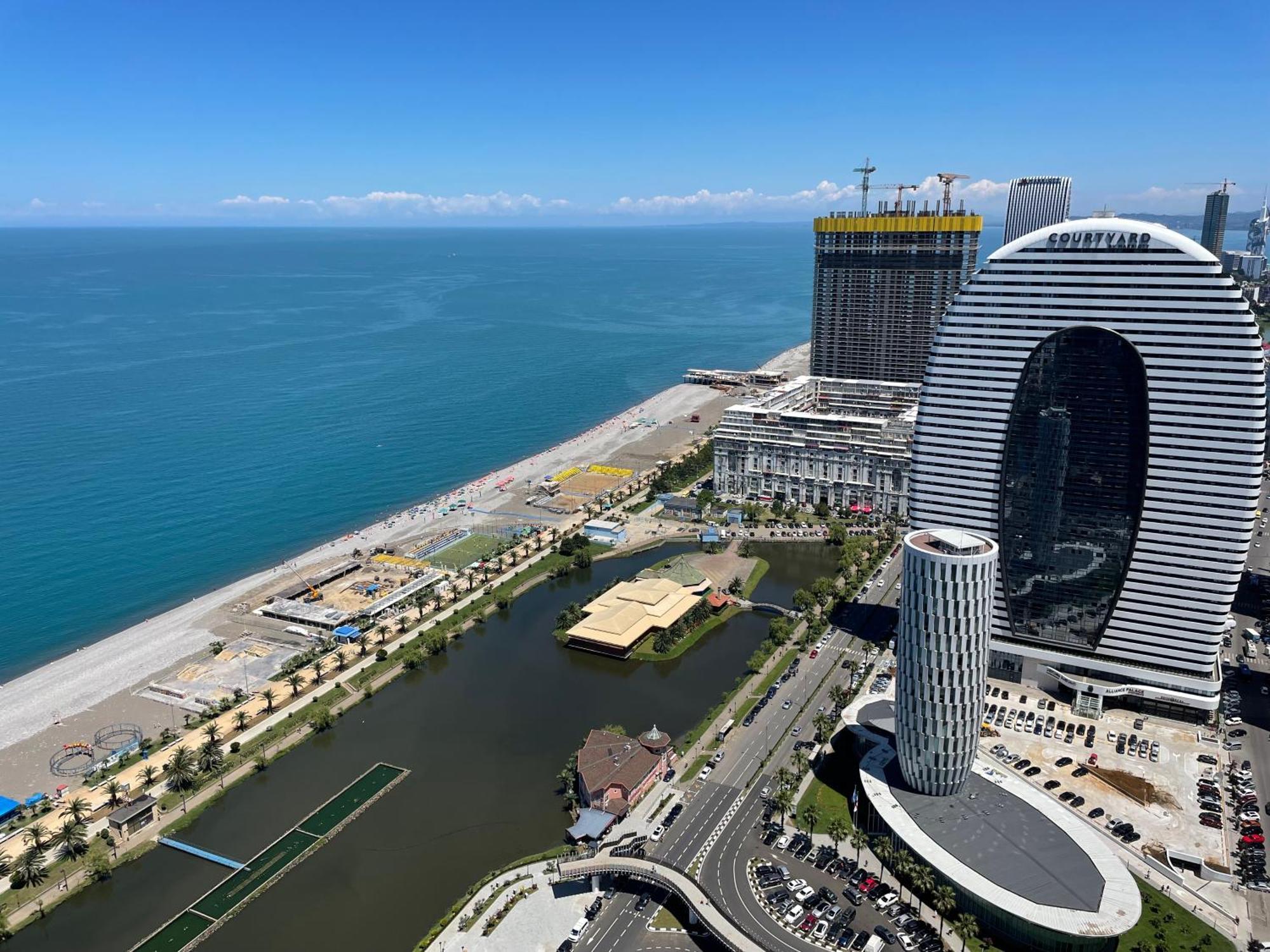 באטומי Orbi City Sea View מראה חיצוני תמונה