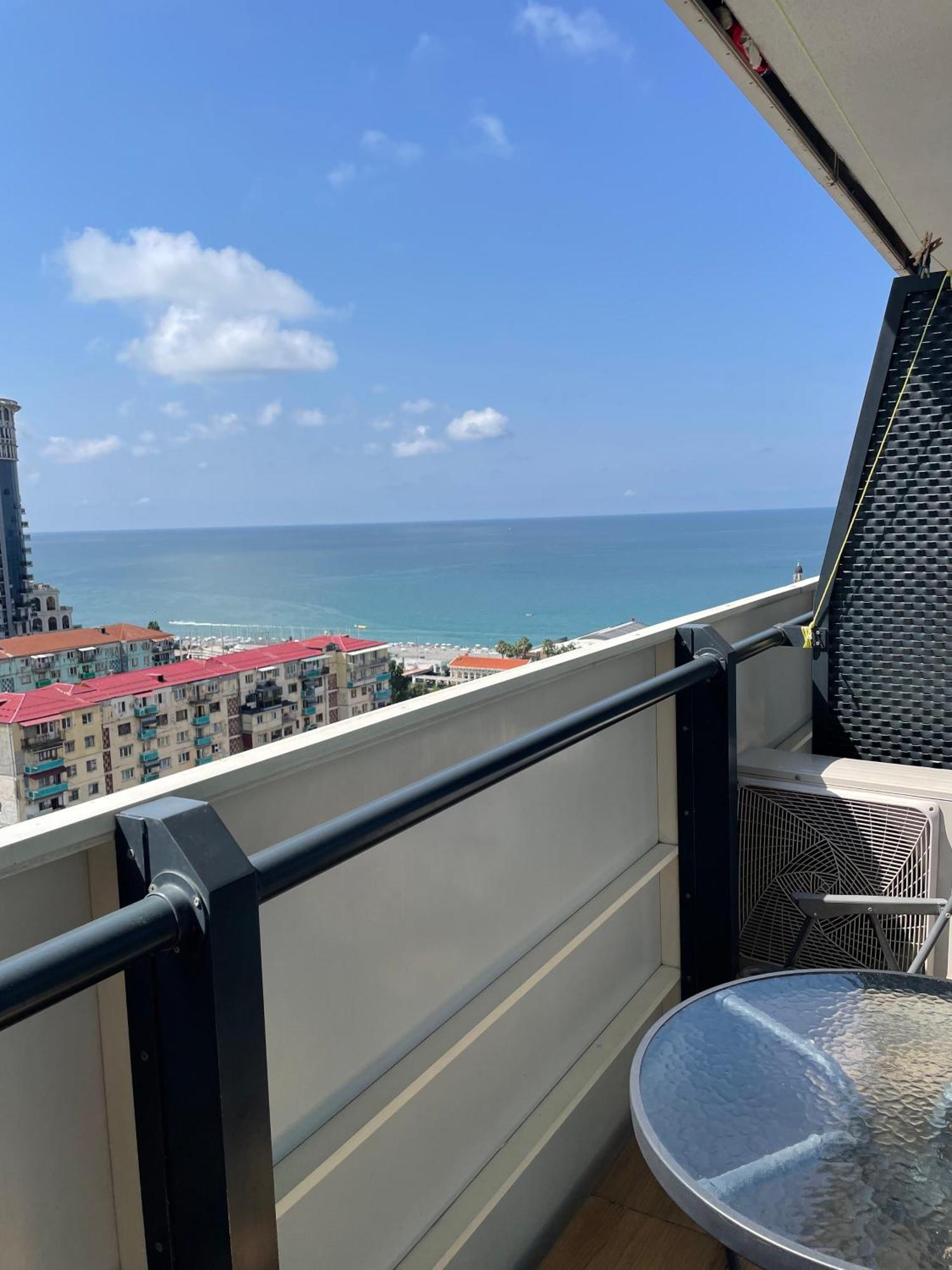 באטומי Orbi City Sea View מראה חיצוני תמונה